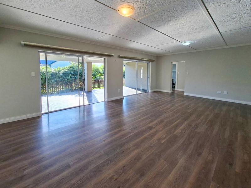 To Let 3 Bedroom Property for Rent in Kraaibosch Country Estate Western Cape